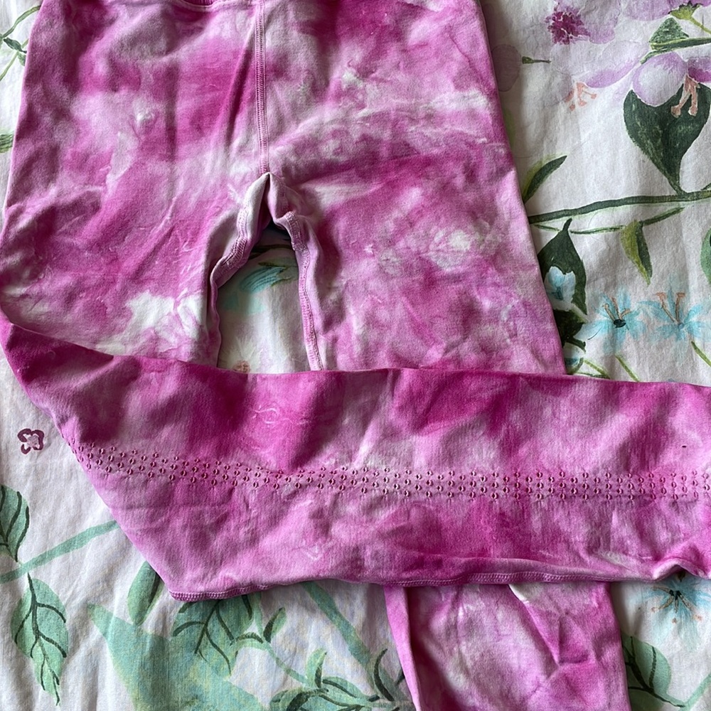 Free people movement set sports bra and leggings - Picture 6 of 8